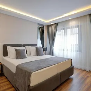Depiero Karakoey 4*, Estambul Turquía